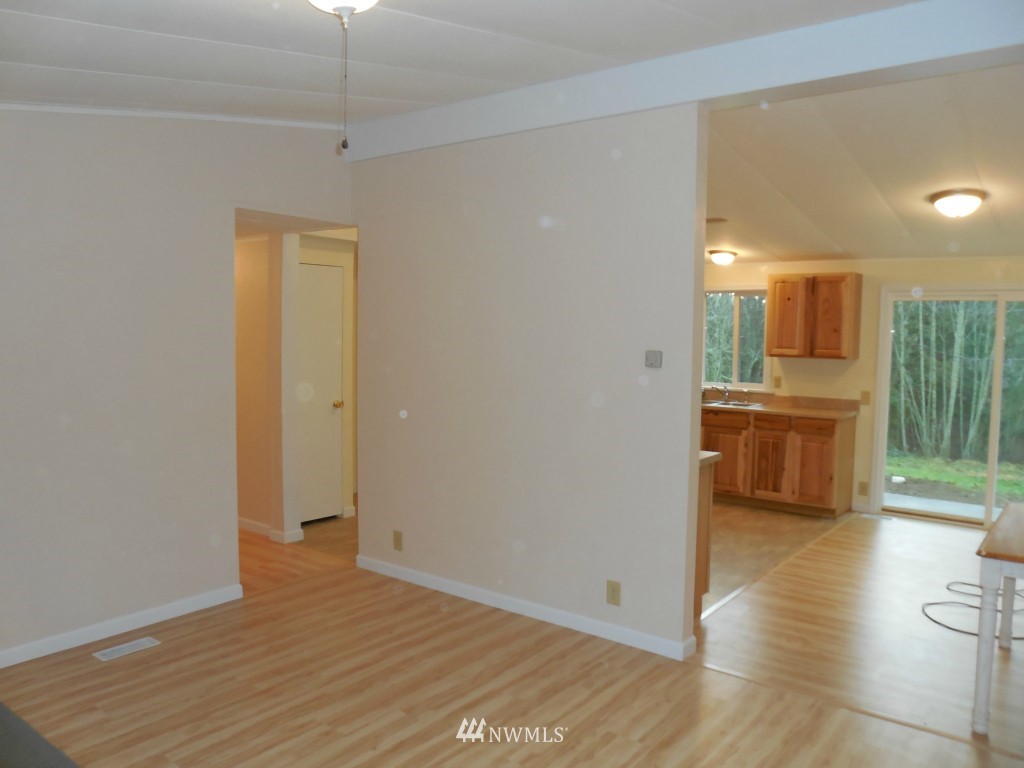 5414 Bulman Road Southeast Port Orchard, WA 98366 - Photo 11 of 24 Gallery Image 11