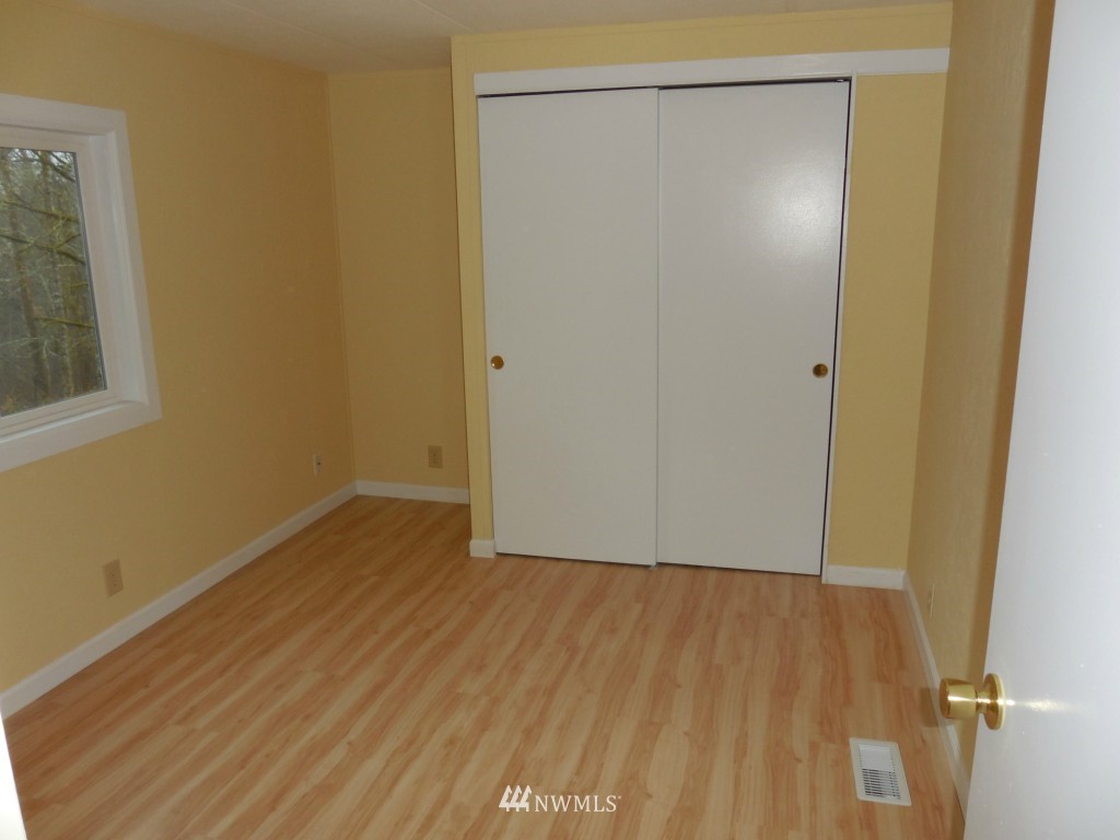 5414 Bulman Road Southeast Port Orchard, WA 98366 - Photo 17 of 24 Gallery Image 17