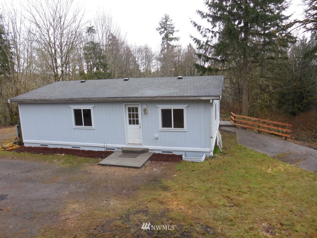 5414 Bulman Road Southeast Port Orchard, WA 98366 - Photo 3 of 24 Gallery Image 3