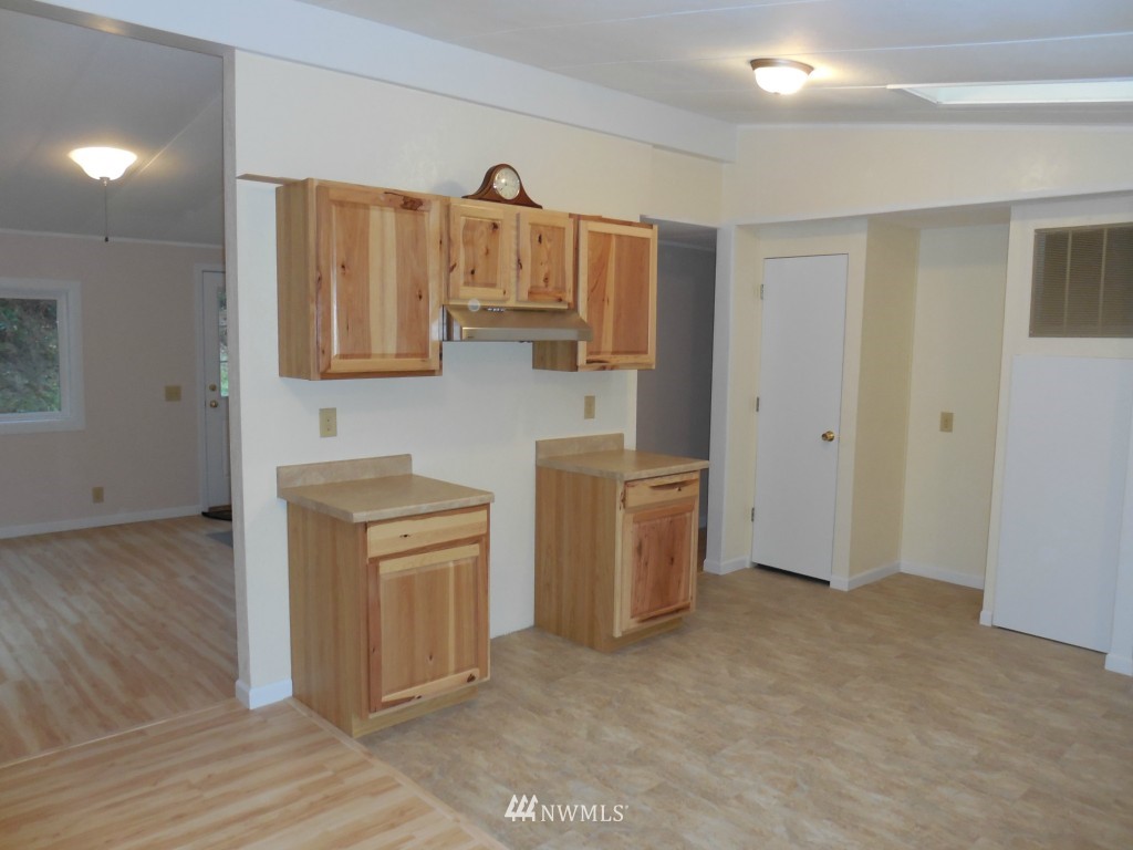 5414 Bulman Road Southeast Port Orchard, WA 98366 - Photo 10 of 24 Gallery Image 10