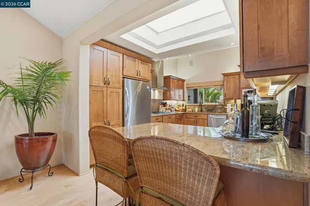 $1,100,000 | 1988 St George Road, Danville, CA 94526