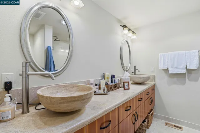 $1,100,000 | 1988 St George Road, Danville, CA 94526