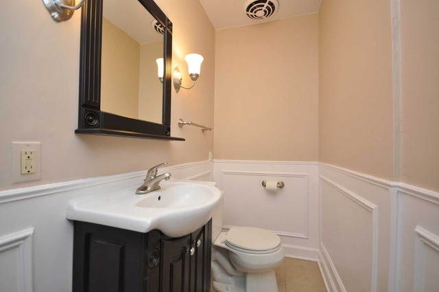 180 Southcote Road Riverside, IL 60546 - Photo 16 of 21