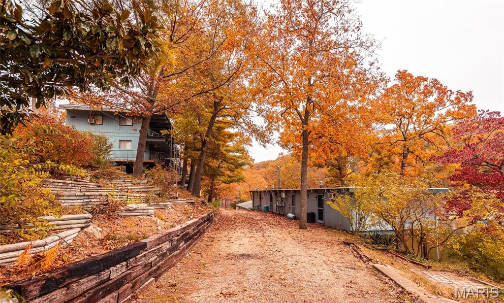 70 North Shore Resort Road Eldon, MO 65026 - Photo 2 of 28