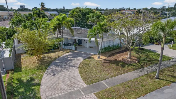 $699,900 | 2136 Northeast 56th Place, Fort Lauderdale, FL 33308