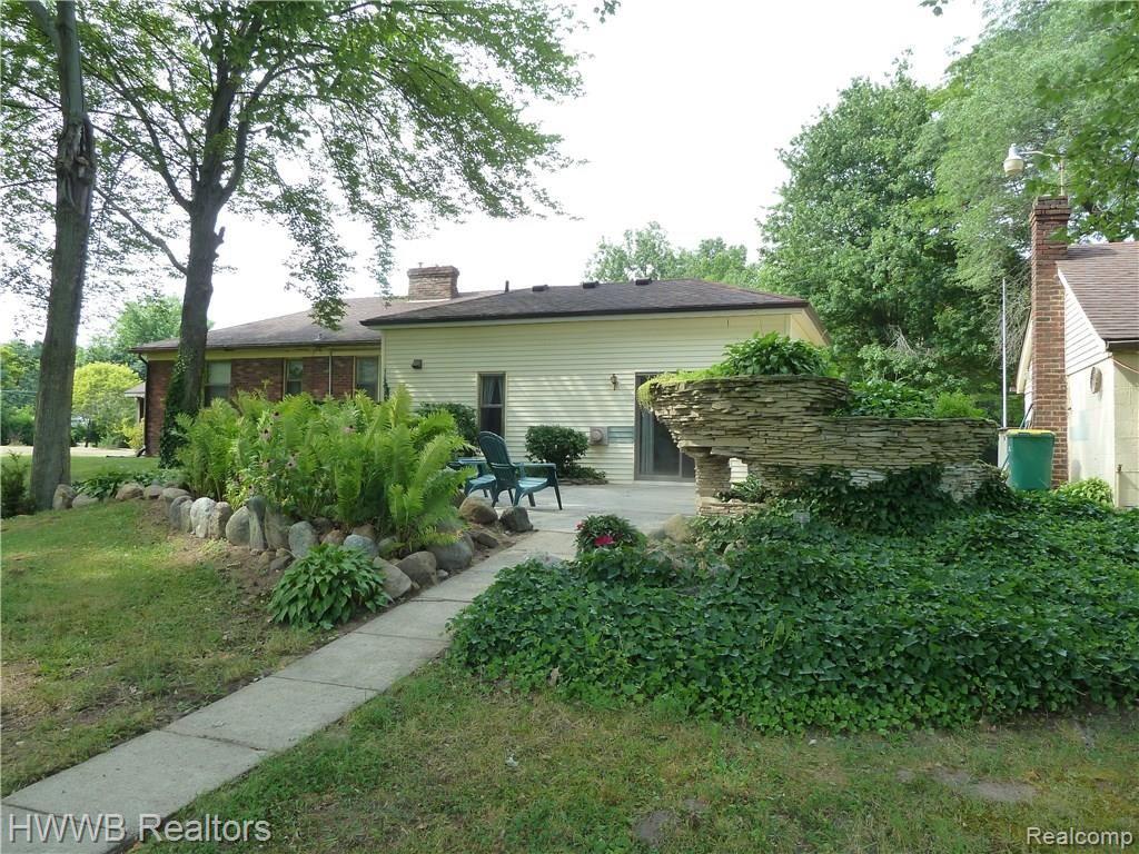 38093 Judd Road Belleville, MI 48111 - Photo 37 of 43