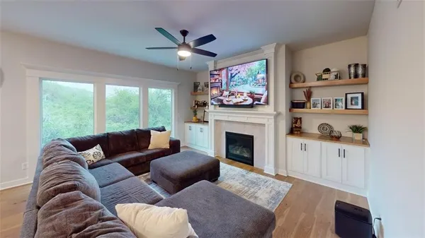 $610,000 | 5612 Northwest 96th Street, Kansas City, MO 64154