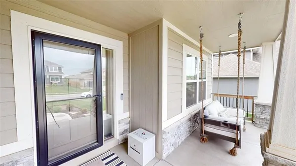 $610,000 | 5612 Northwest 96th Street, Kansas City, MO 64154