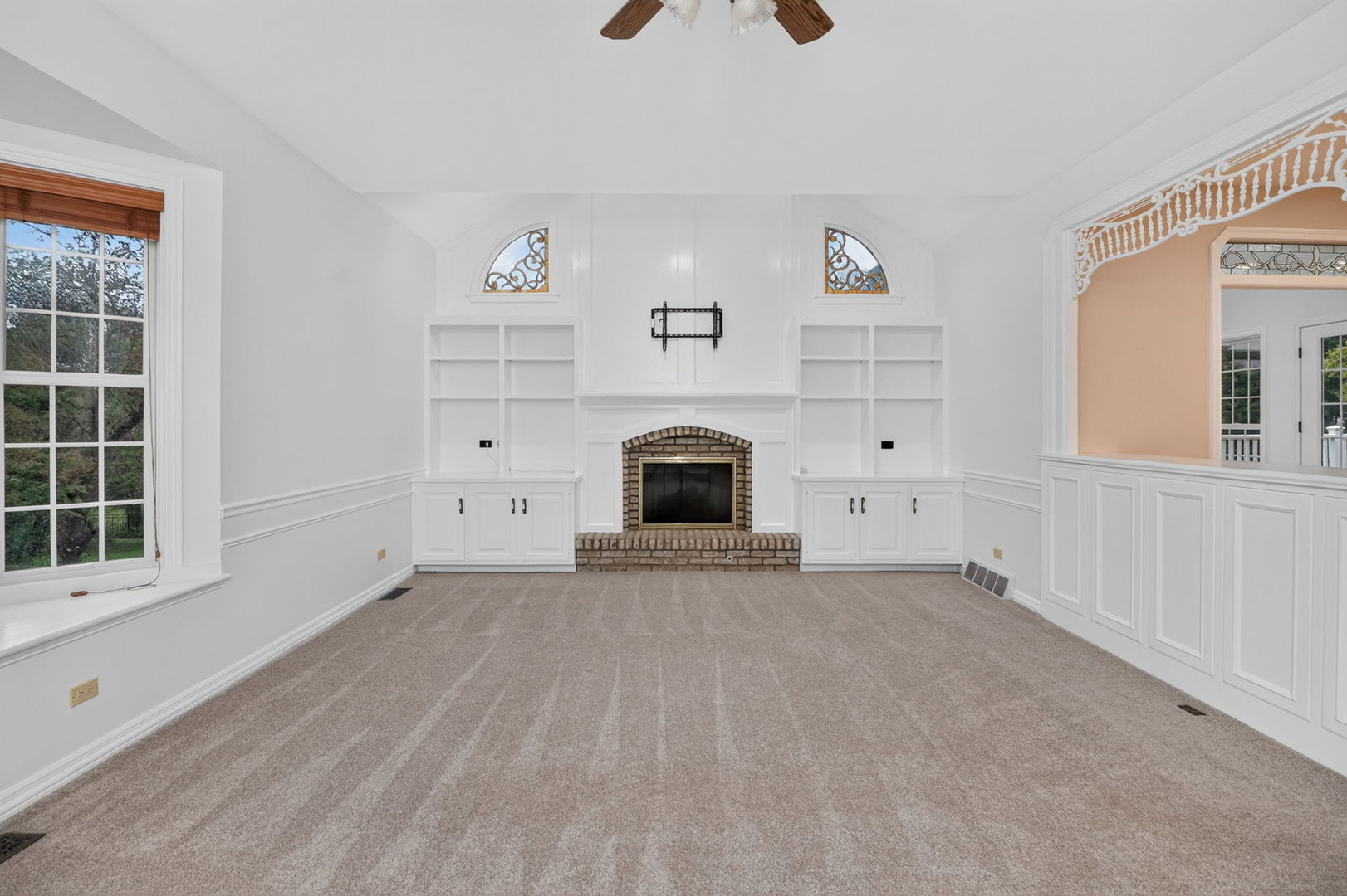 2715 Wendy Road Naperville, IL 60565 - Photo 12 of 50 Gallery Image 12