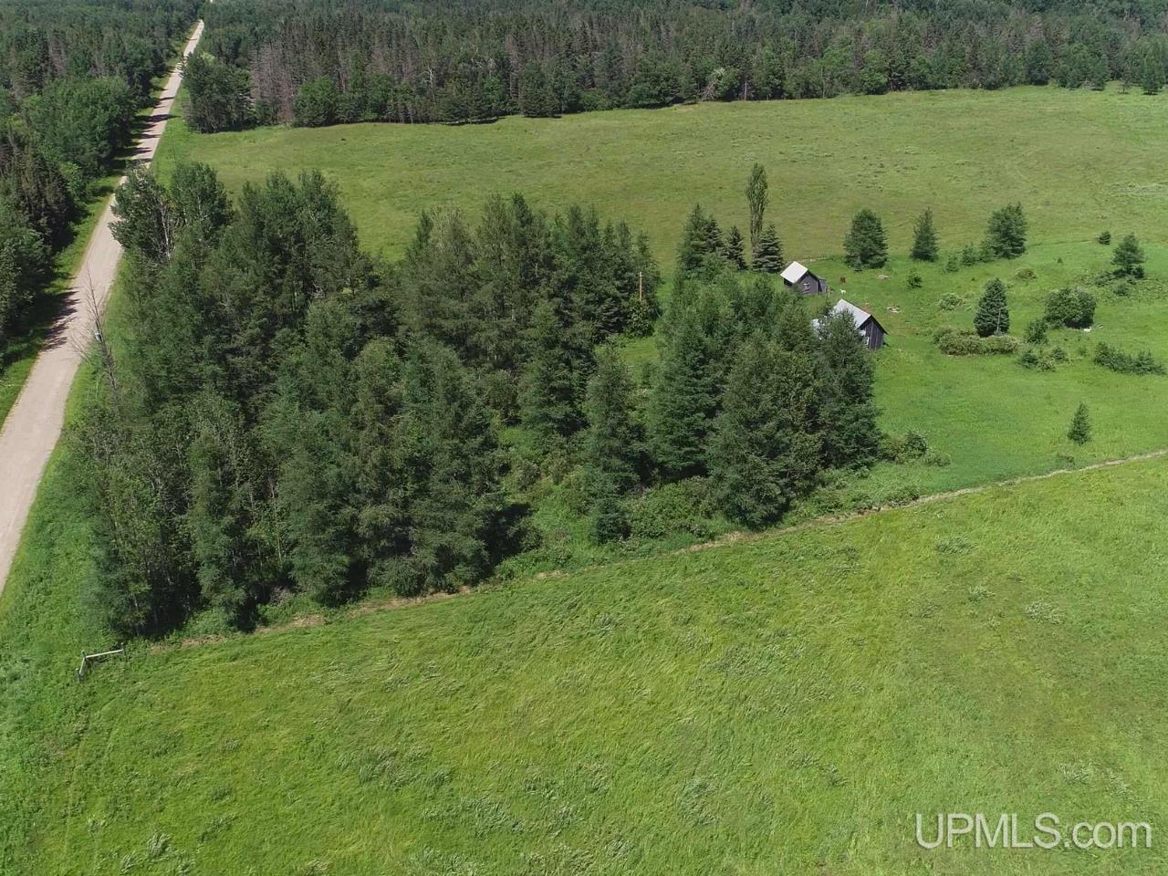 14752 Airport Road Rock, MI 49880 - Photo 5 of 26