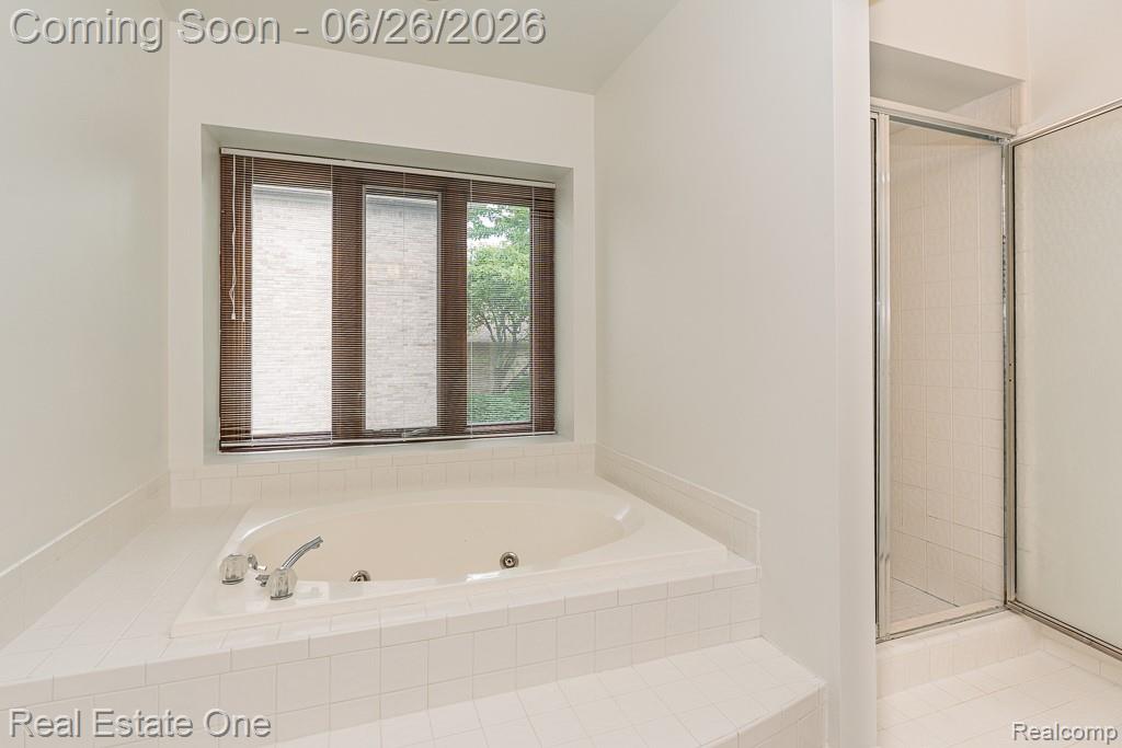 2898 Eagle Drive Rochester, MI 48309 - Photo 27 of 52 2898 Eagle_MLS-032.jpg