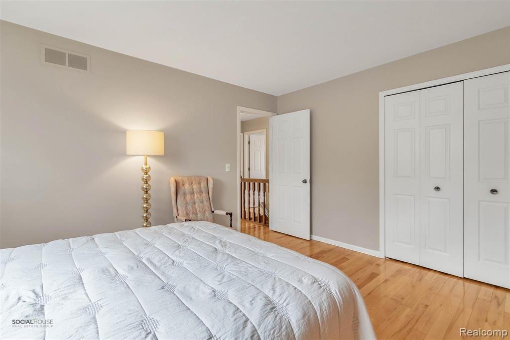 22311 Chelsea Lane Novi, MI 48167 - Photo 25 of 49