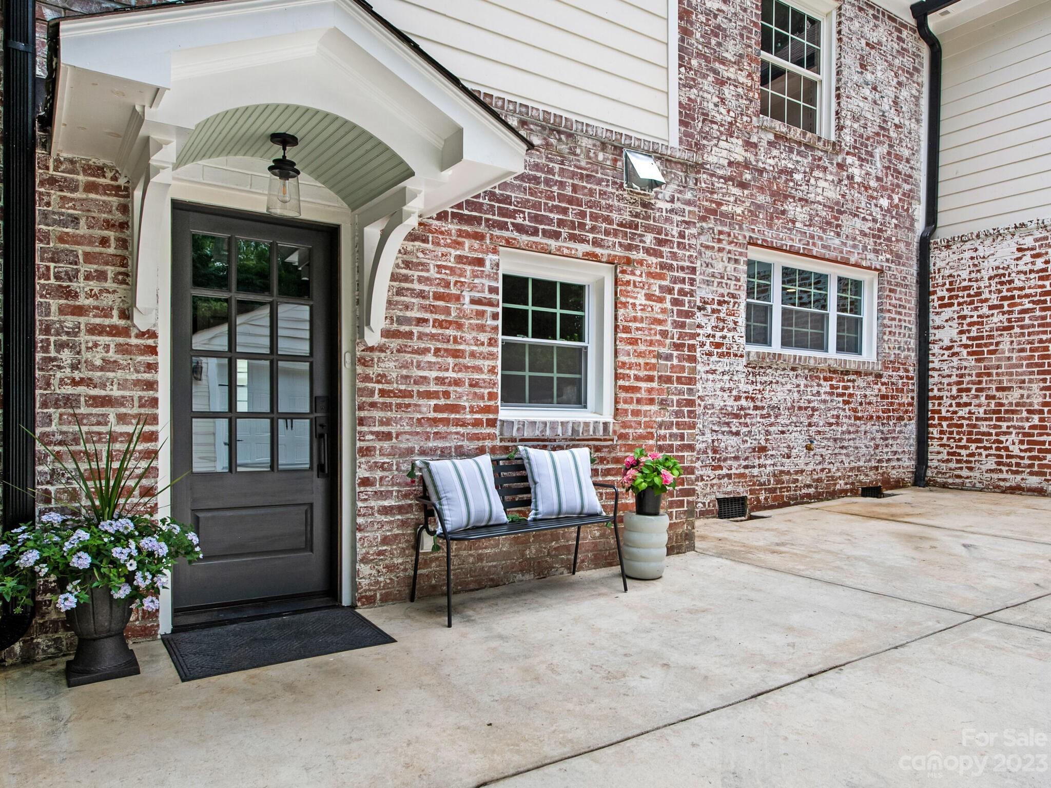 1815 Harris Road Charlotte, NC 28211 - Photo 29 of 32