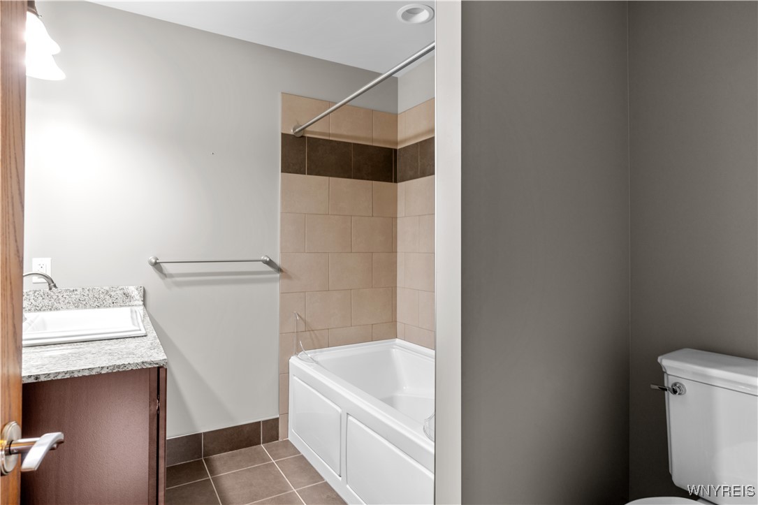 149 Swan Street, Unit 403 Buffalo, NY 14203 - Photo 16 of 26