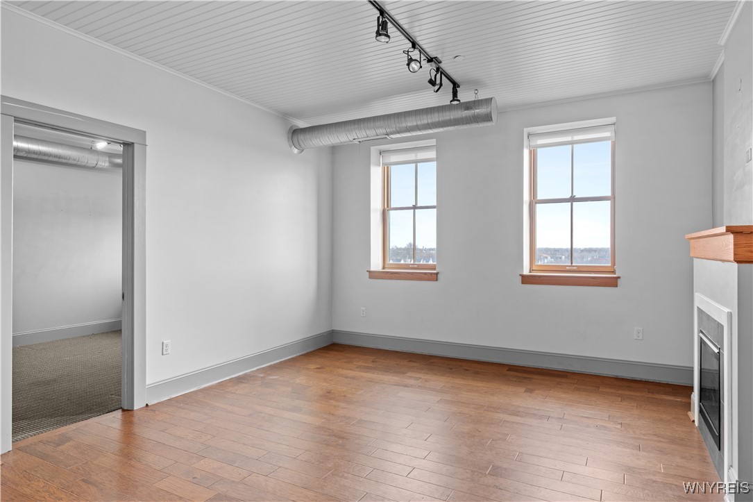 149 Swan Street, Unit 403 Buffalo, NY 14203 - Photo 7 of 26