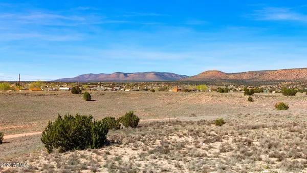 $25,000 | 25640 North Lopez Drive, Unit 241, Paulden, AZ 86334