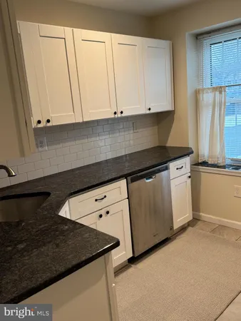 $2,300 | 204 Livingston Court, North Wales, PA 19454