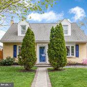 47 Eastwood Road Media, PA 19063 - Photo 3 of 36