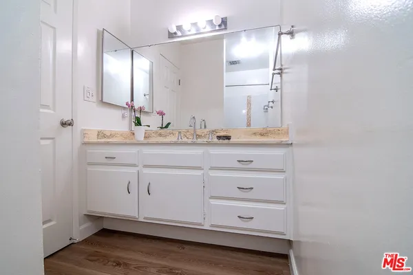 $610,000 | 5625 Windsor Way, Unit 107, Culver City, CA 90230
