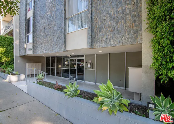 $610,000 | 5625 Windsor Way, Unit 107, Culver City, CA 90230
