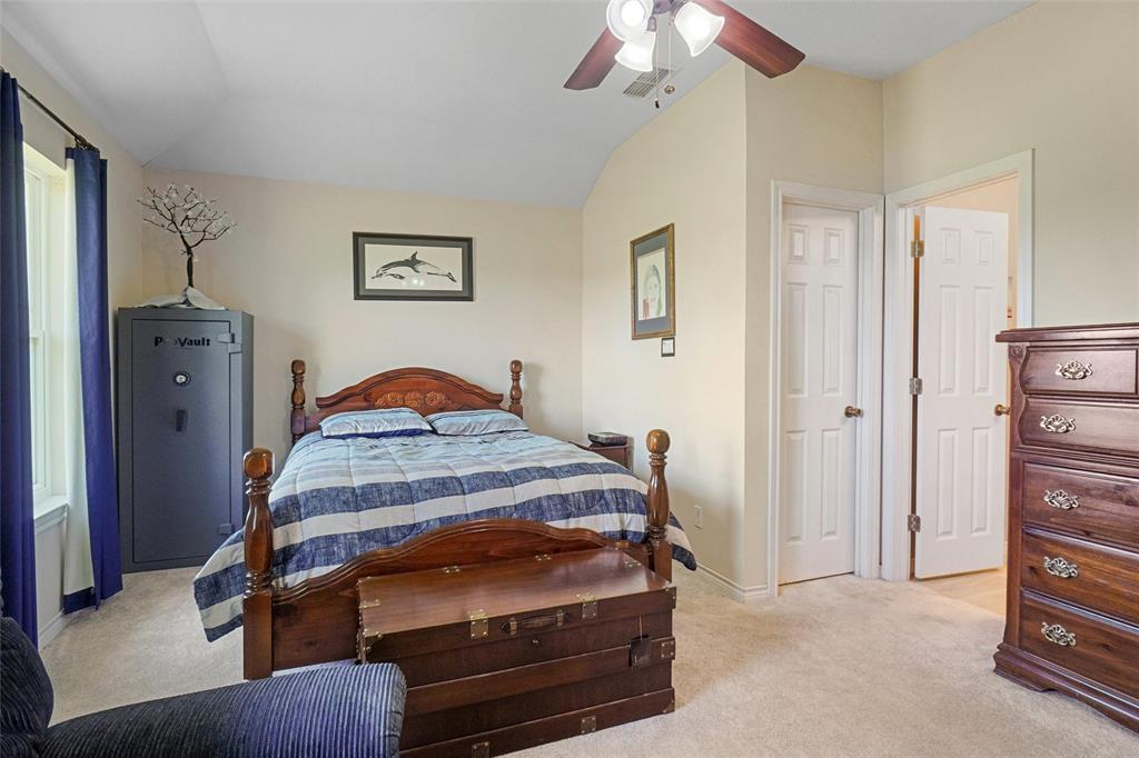 130 Longbranch Drive Decatur, TX 76234 - Photo 14 of 33