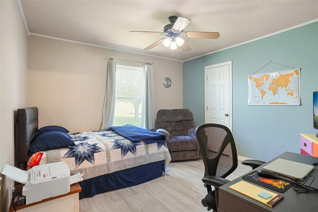 130 Longbranch Drive Decatur, TX 76234 - Photo 18 of 33