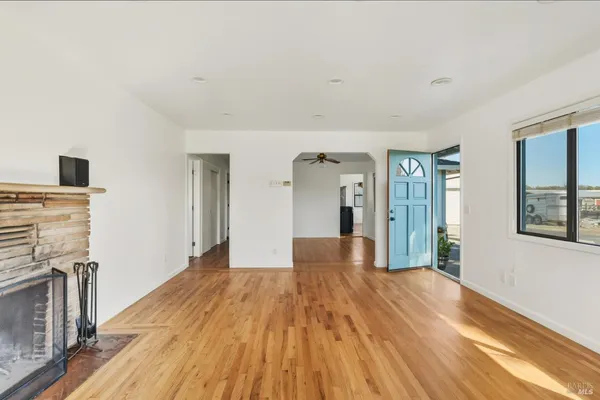 $1,100,000 | 5111 Todd Road, Sebastopol, CA 95472