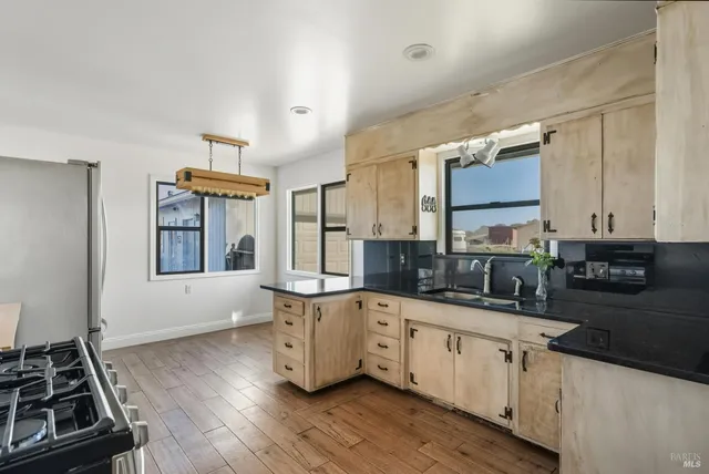 $1,200,000 | 5111 Todd Road, Sebastopol, CA 95472