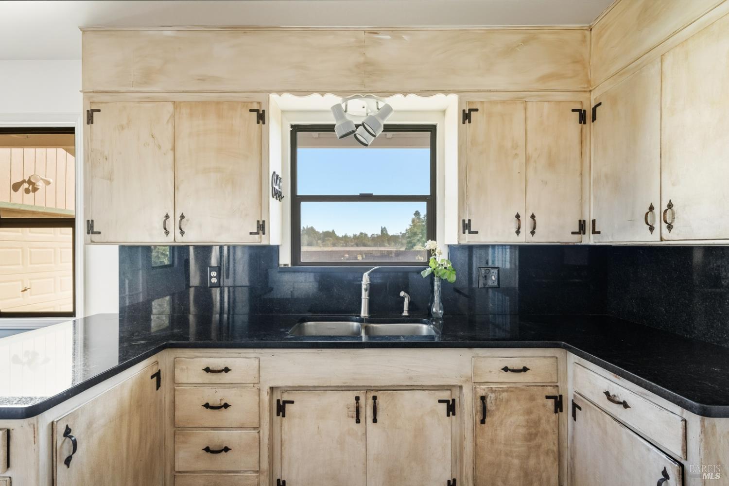 5111 Todd Road Sebastopol, CA 95472 - Photo 46 of 63