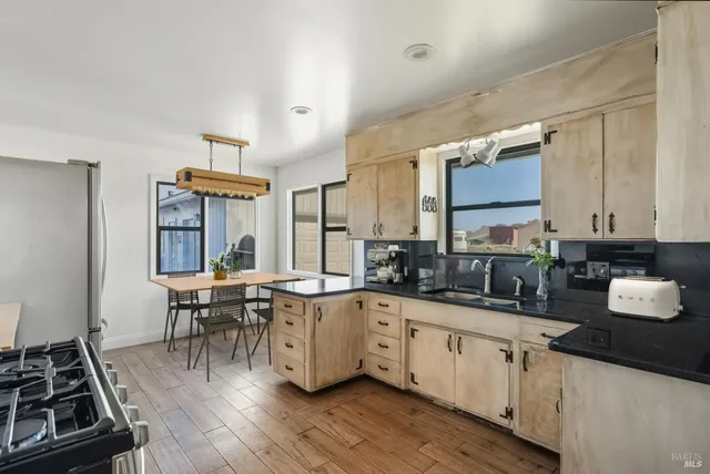 $1,200,000 | 5111 Todd Road, Sebastopol, CA 95472