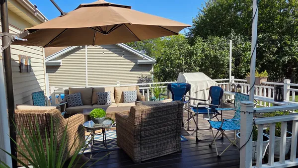 $525,000 | 320 Essex Court, Aurora, IL 60504