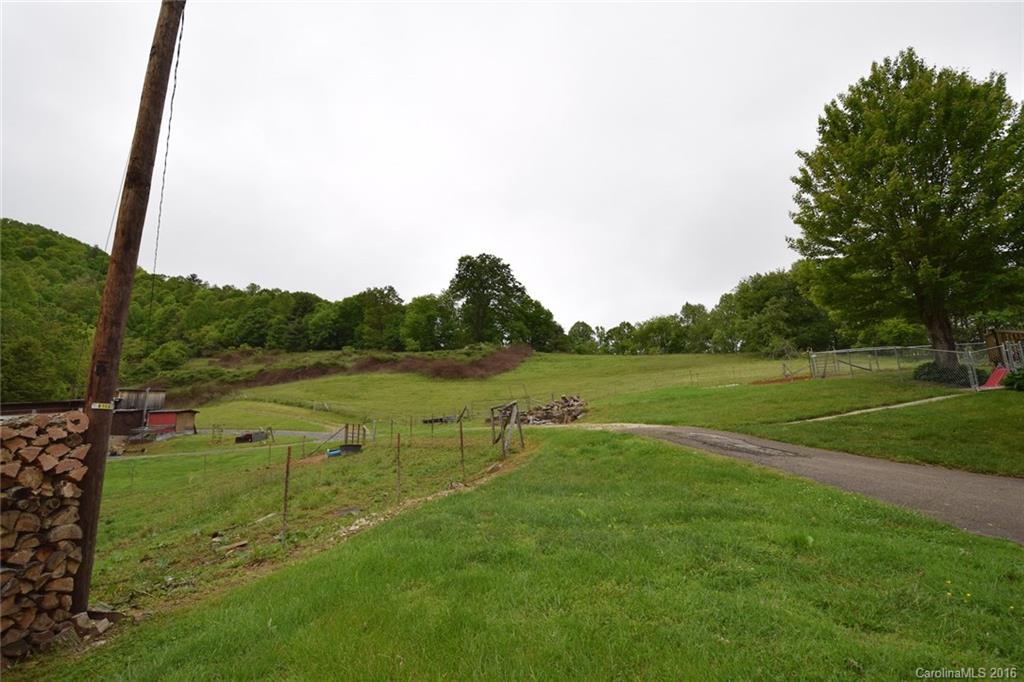 1350 Slagle Road Bakersville, NC 28705 - Photo 22 of 23 Gallery Image 22