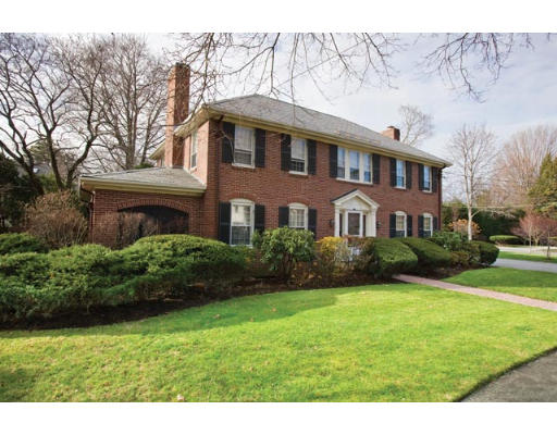 25 Manor House Road Newton, MA 02459 - Photo 1 of 7 a front view of a house with garden