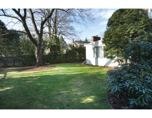25 Manor House Road Newton, MA 02459 - Photo 7 of 7 a garden view