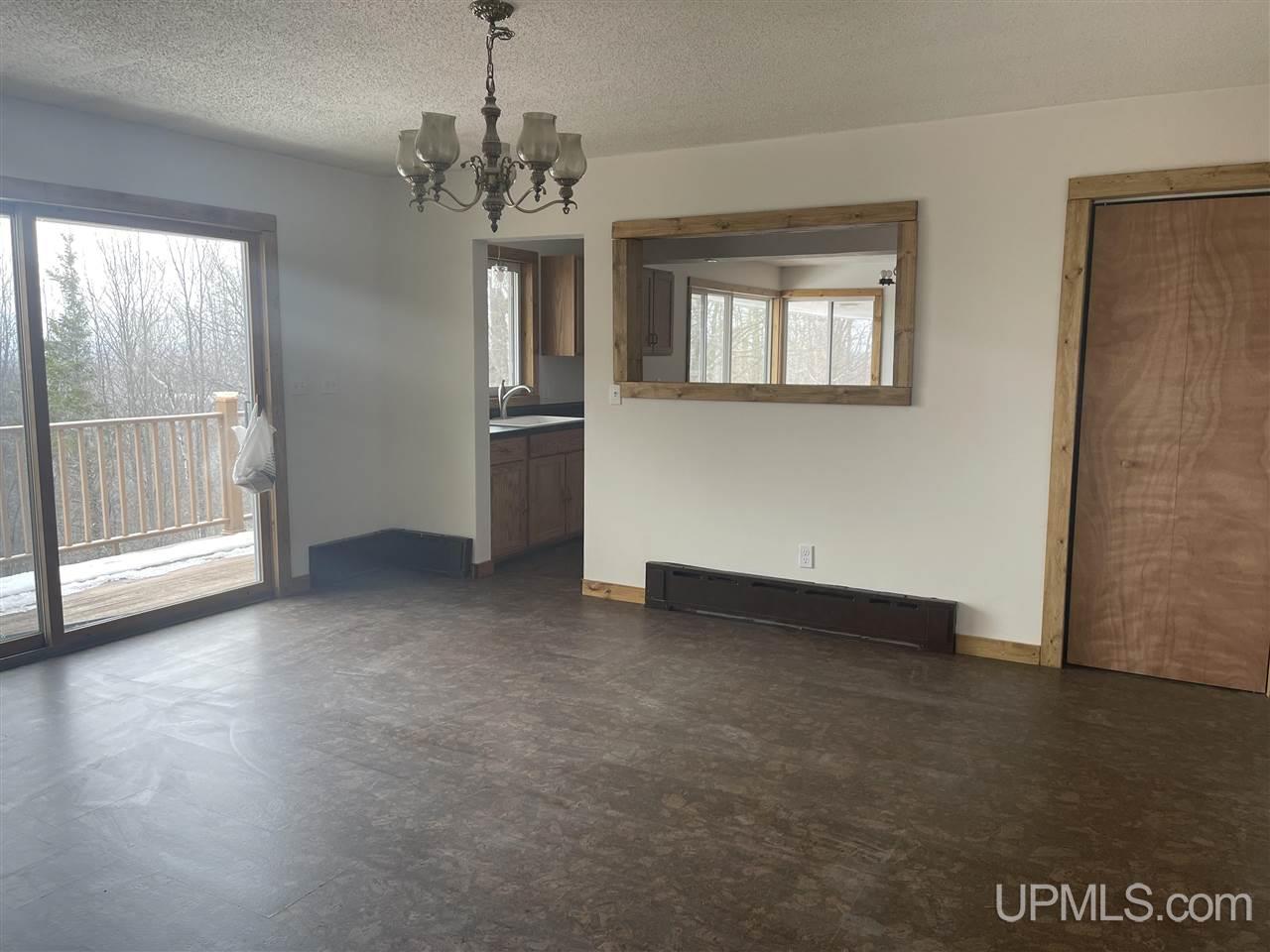 1200 John S Road Wakefield, MI 49968 - Photo 5 of 39 Gallery Image 5