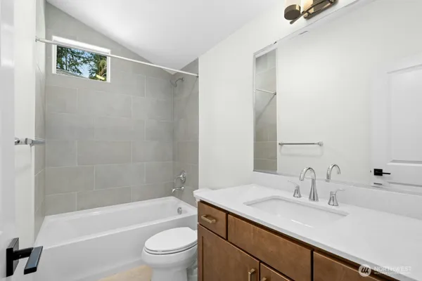 $4,850 | 13426 Northeast 112th Place, Redmond, WA 98052