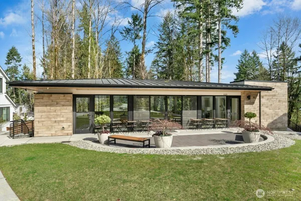 $4,850 | 13426 Northeast 112th Place, Redmond, WA 98052