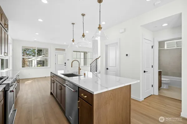 $4,850 | 13426 Northeast 112th Place, Redmond, WA 98052