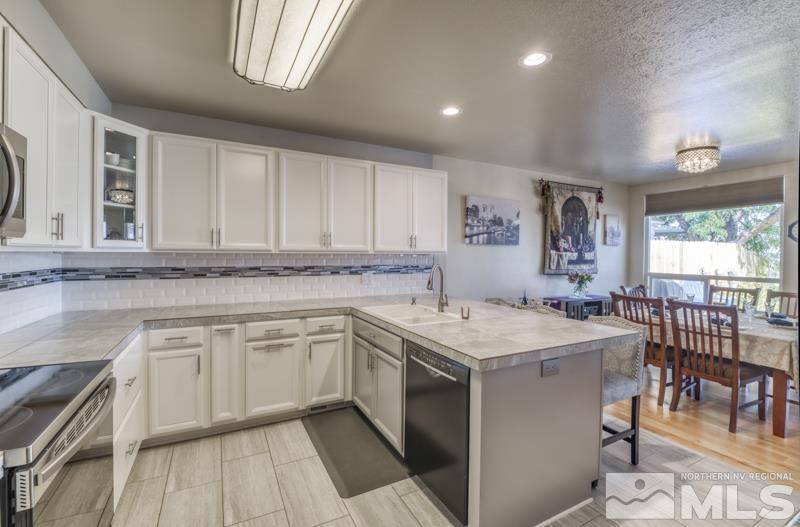 2340 High Terrace Drive Reno, NV 89509 - Photo 10 of 32 Photo 10