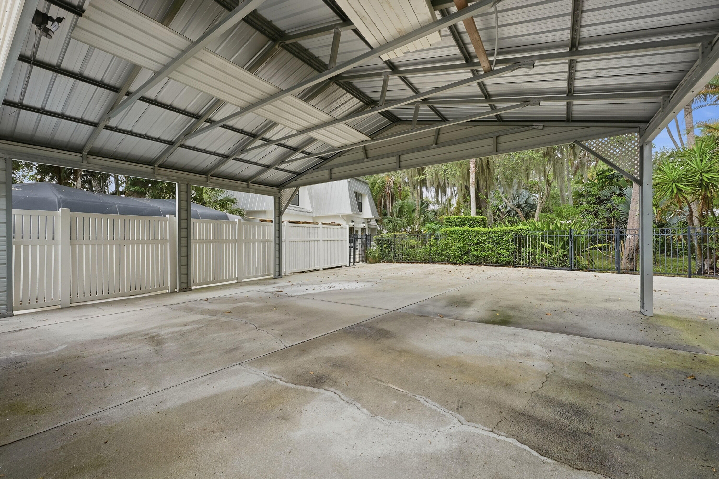 576 Southwest Rustic Circle Stuart, FL 34997 - Photo 38 of 52 38_dsc04899