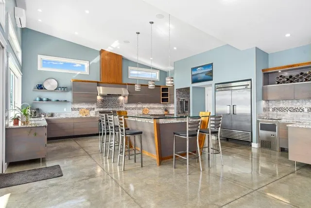 $4,290,000 | 494 Snug Harbor Road, Sandpoint, ID 83864