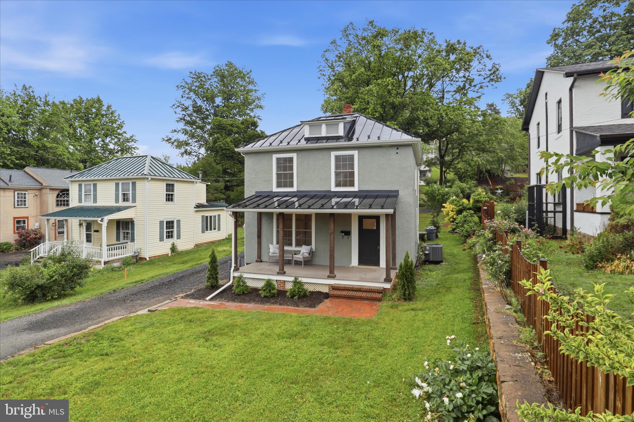 179 Waterloo Street Warrenton, VA 20186 - Photo 4 of 42