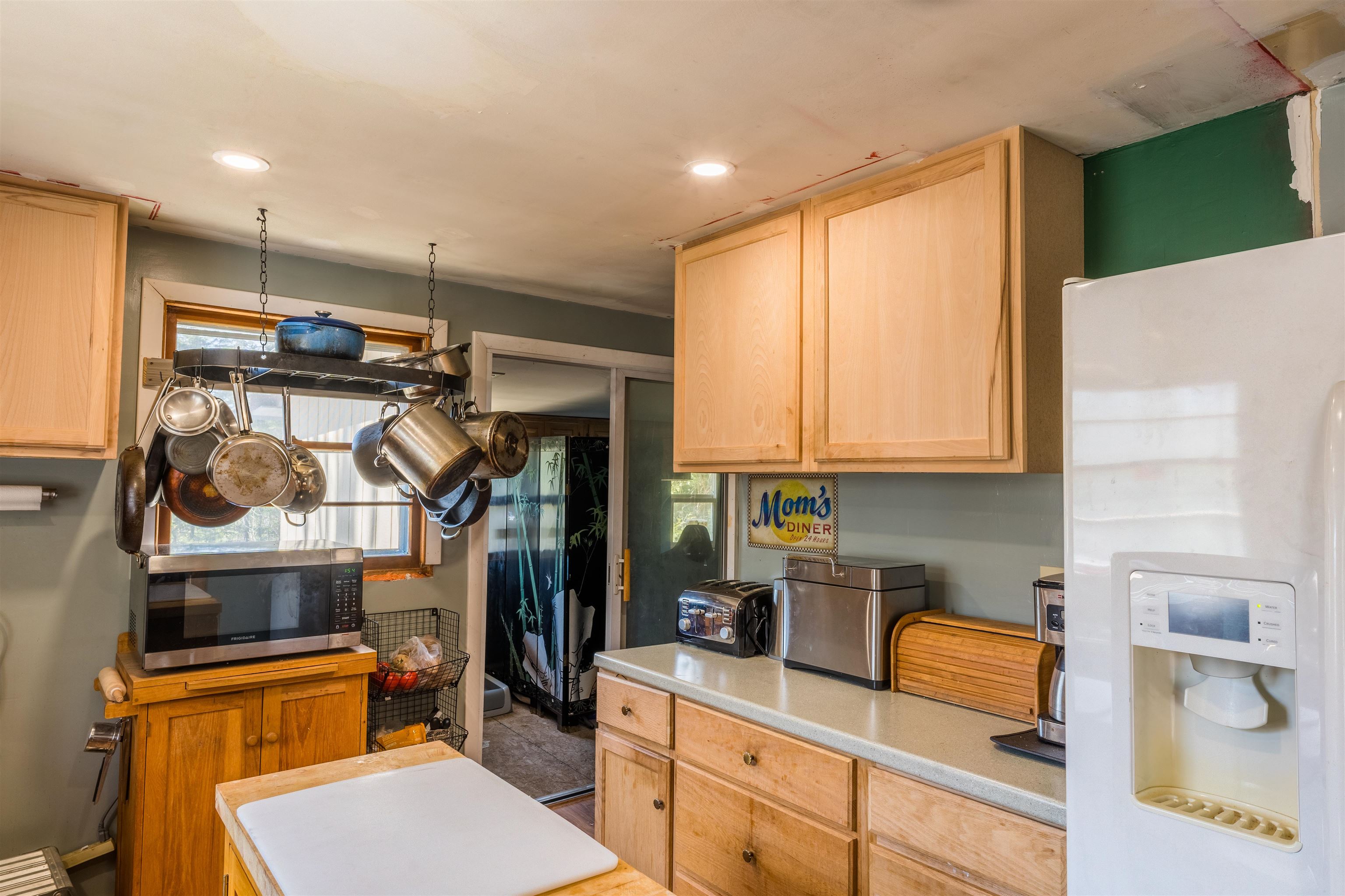 465 Kearsarge Valley Road North Sutton, NH 03260 - Photo 10 of 22
