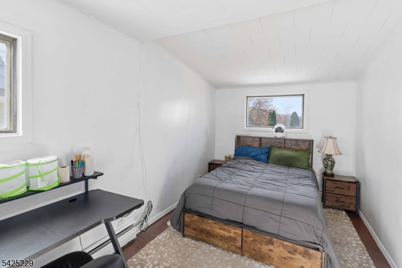 54 Wildwood Road Oak Ridge, NJ 07438 - Photo 13 of 37