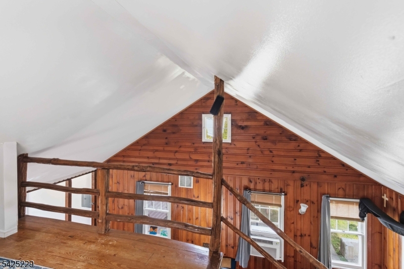 54 Wildwood Road Oak Ridge, NJ 07438 - Photo 22 of 37