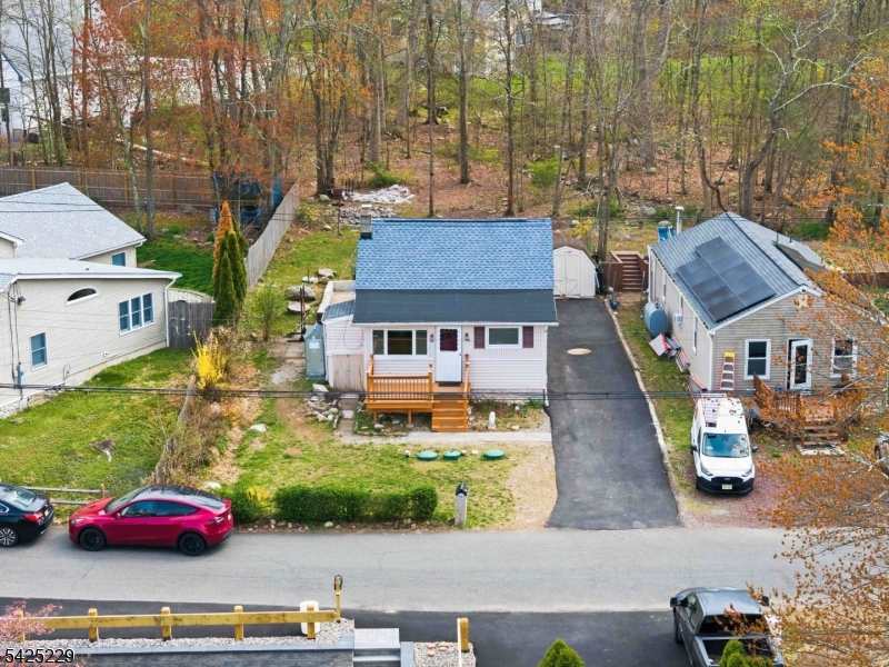 54 Wildwood Road Oak Ridge, NJ 07438 - Photo 37 of 37