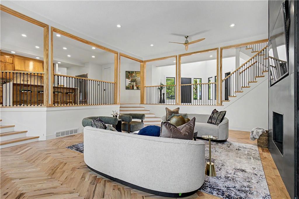 12603 Granada Road Leawood, KS 66209 - Photo 30 of 89