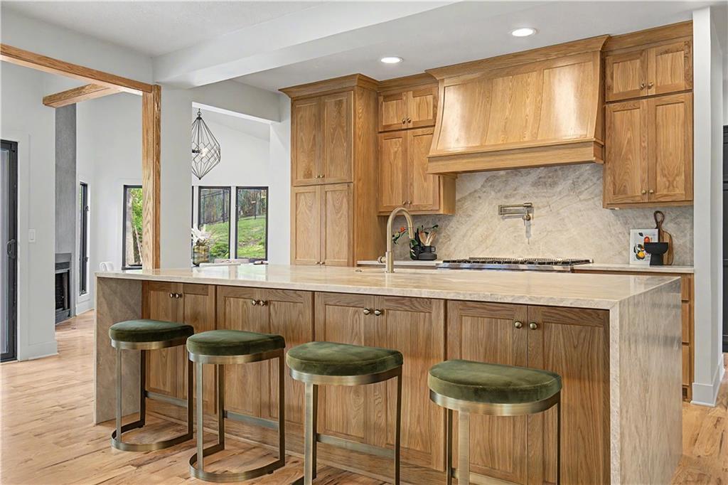 12603 Granada Road Leawood, KS 66209 - Photo 5 of 89