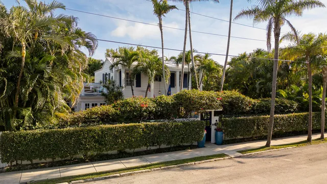 $5,750,000 | 906 Johnson Street, Key West, FL 33040