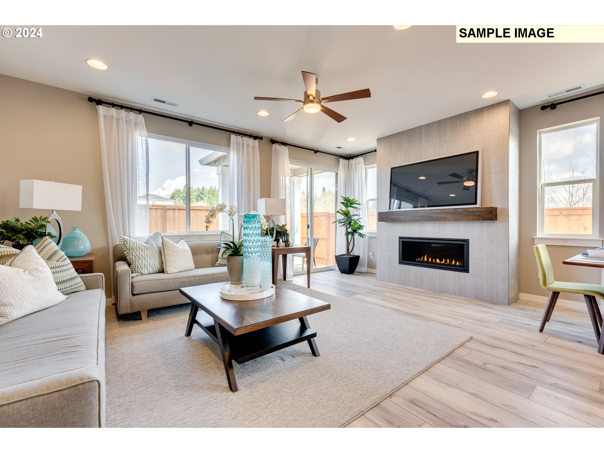 724 Northwest 178th Street Ridgefield, WA 98642 - Photo 2 of 33